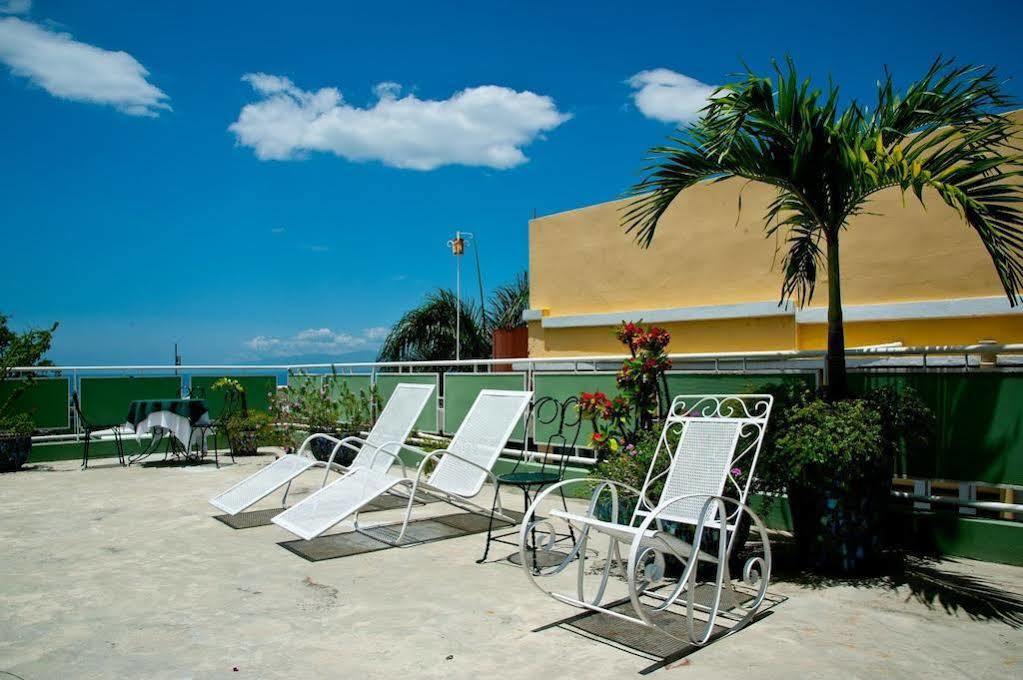 Prince Hotel Port-au-Prince Esterno foto