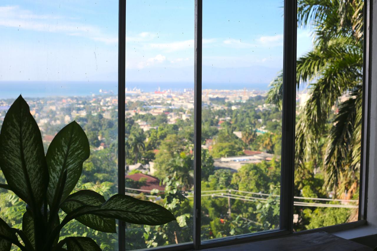 Prince Hotel Port-au-Prince Esterno foto