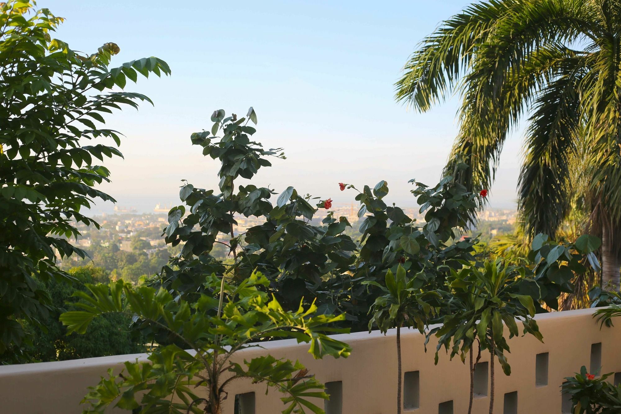 Prince Hotel Port-au-Prince Esterno foto